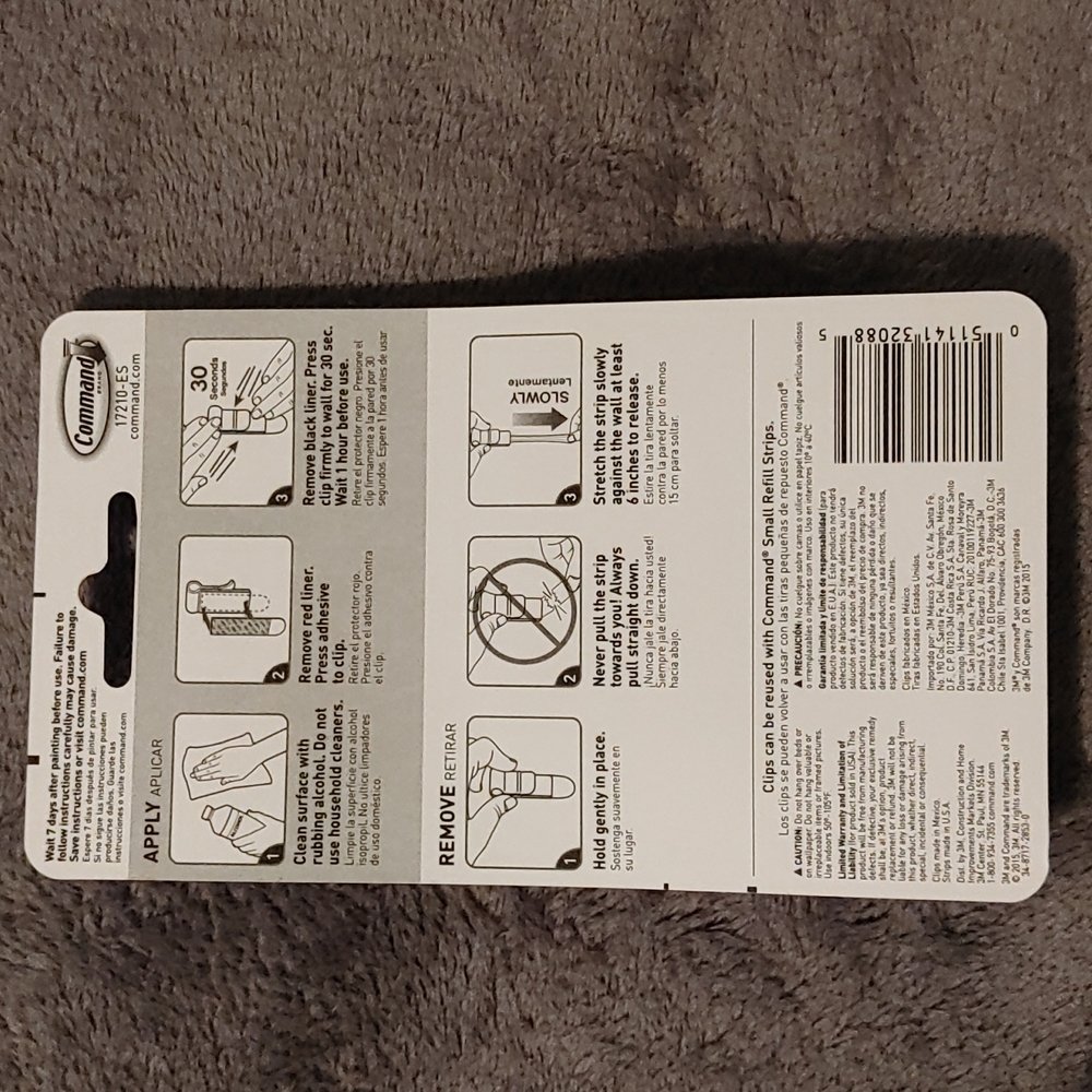 Command Damage-Free Hanging Picture Clips. 2 Packages. - Picture 2 of 4
